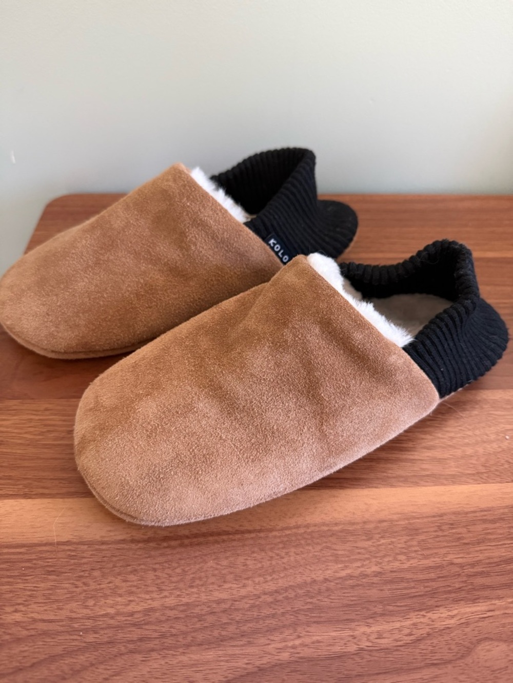 KOLO topdrawer Cozy Slip-On Slippers Perry Suede House Shoes Fur-Lined Carmel